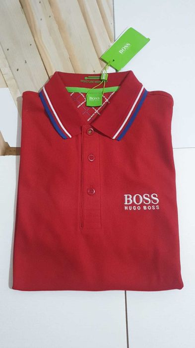 Vand tricou Hugo Boss masura S original nou cu eticheta