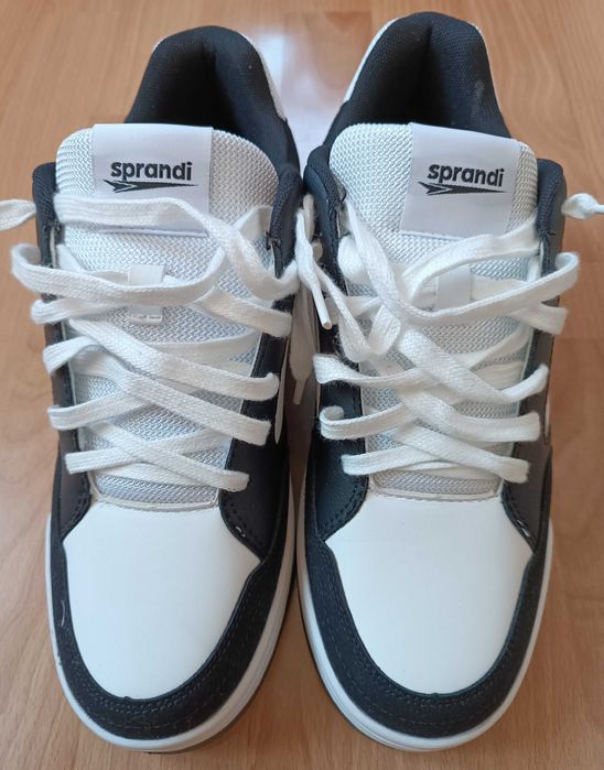 Нови кецове Sprandi