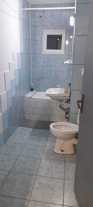 Vand apartament o camera Decebal