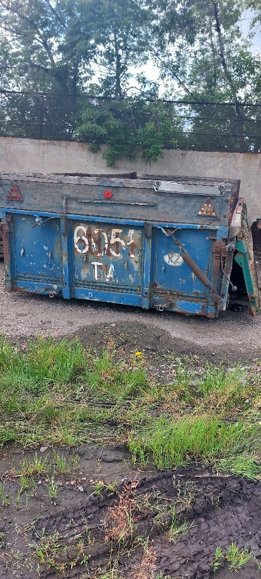 Продам самосвальный прицеп ЗИЛ, ось прицепа камаз в сборе, кузов прице
