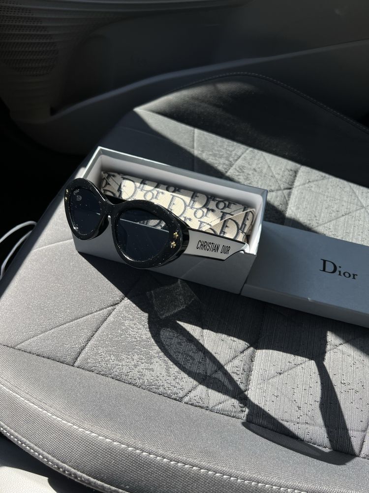 Слънчеви очила Christian Dior
