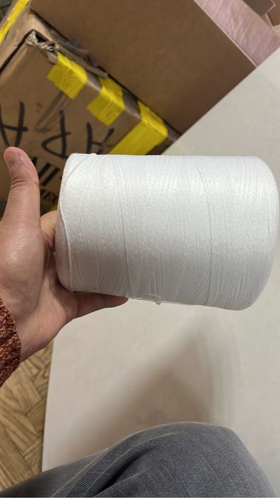 Нитки новые большая намотка , для прошивки мешков