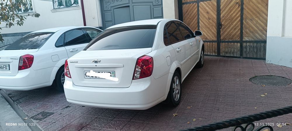 Lacetti ideal holatda