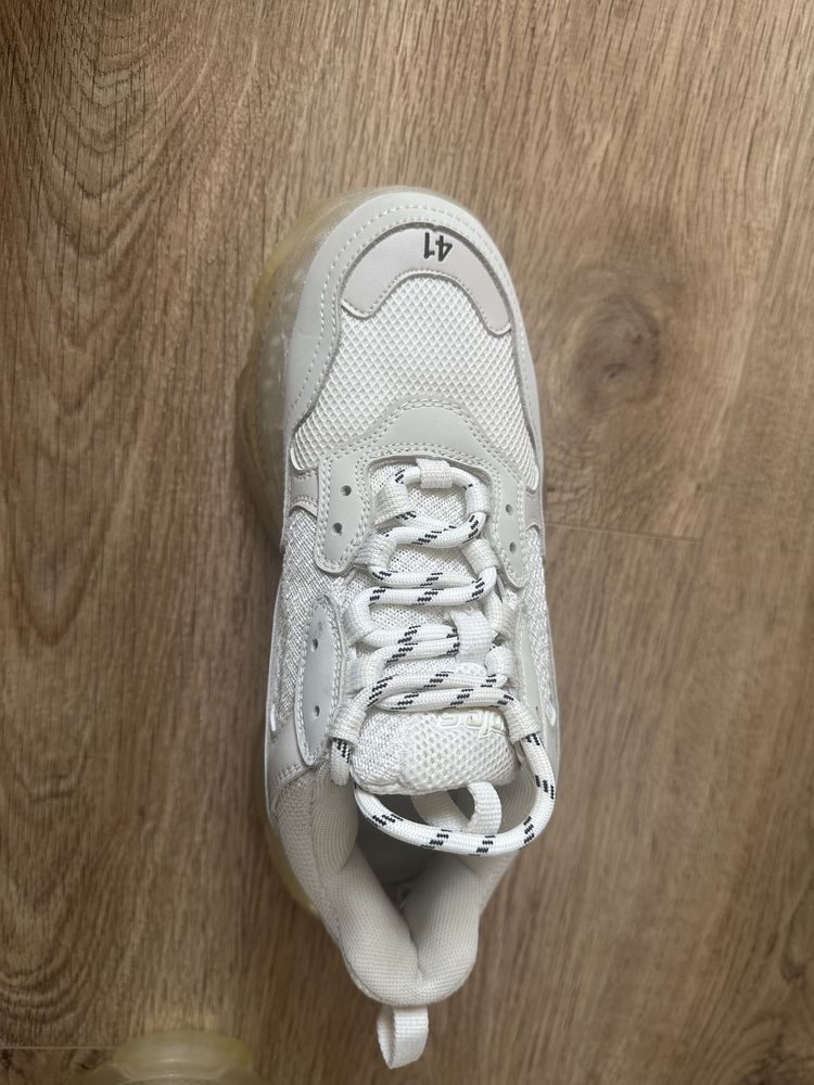 Adidasi/ sneakers  balenciaga triple s albi/white nr 41