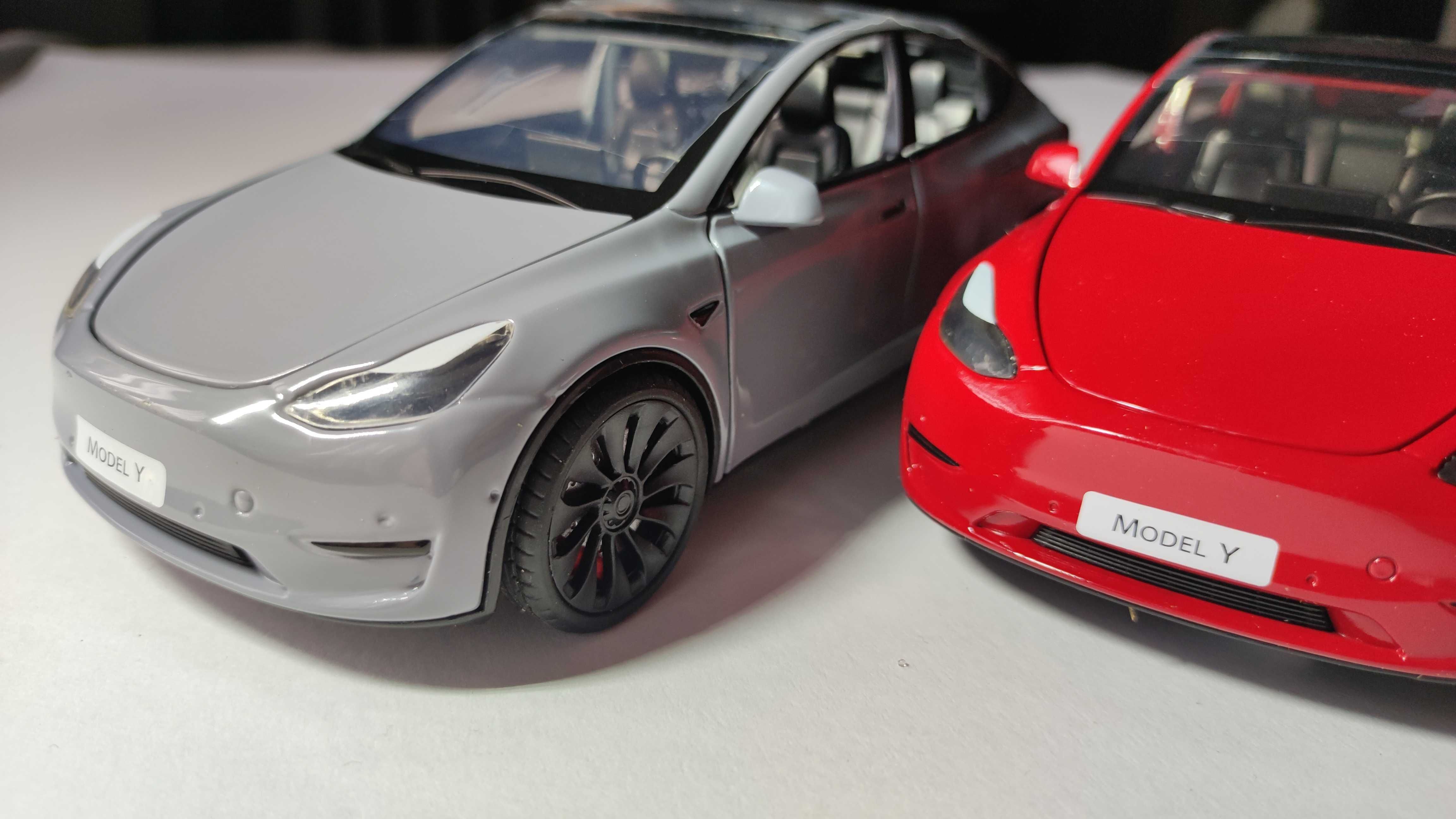 Метални колички Тесла (Tesla model Y) мащаб 1:24
