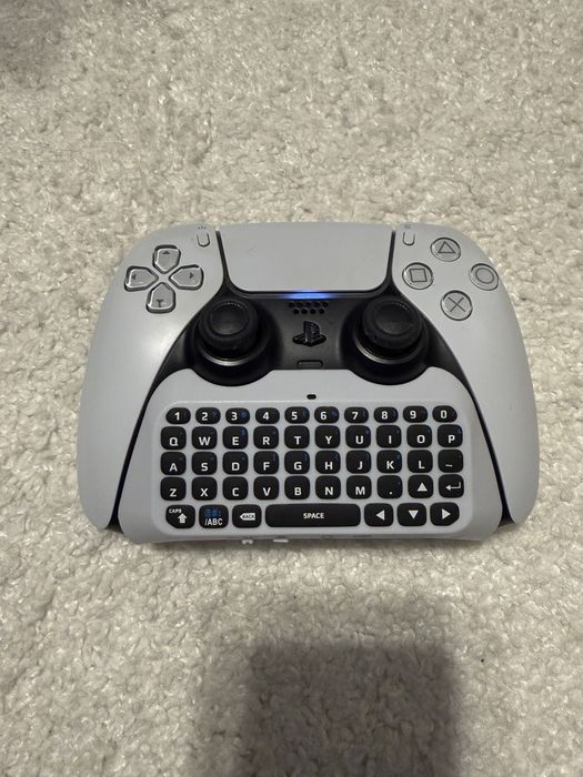 Tastatură controller PS5, produs nou.