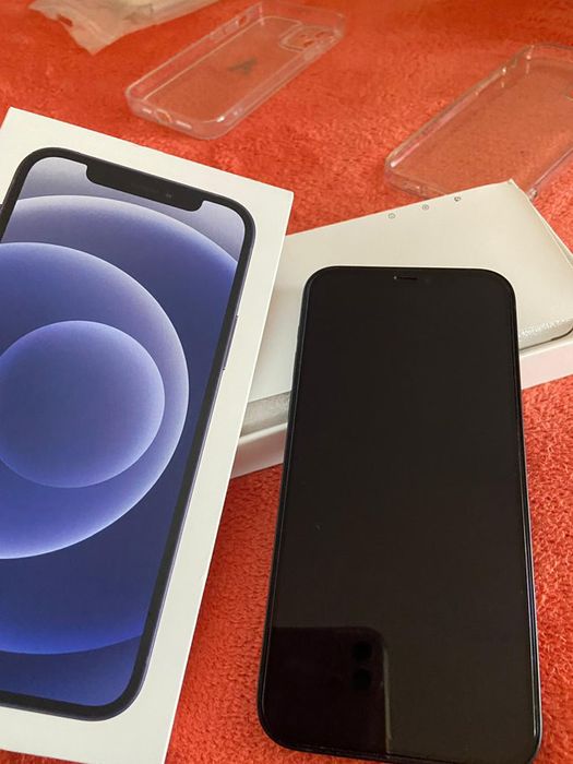 Vând Iphone 12,64gb!