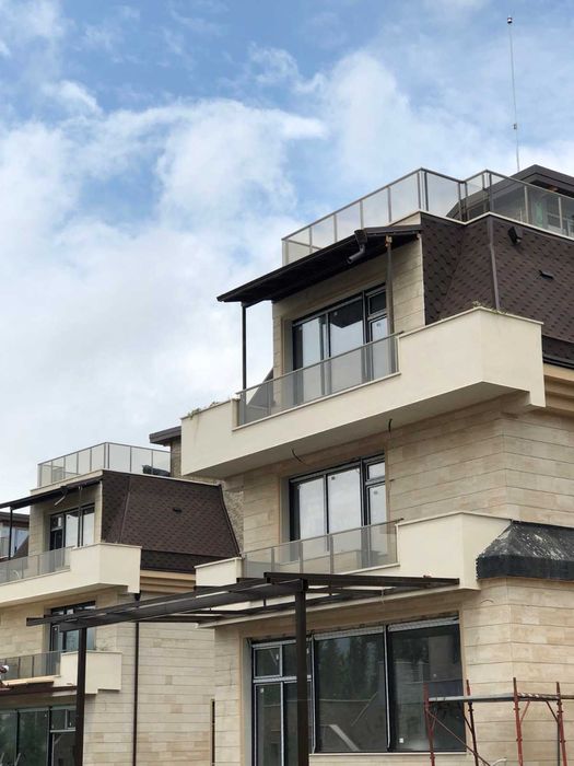 balsutrada din inox cu sticla