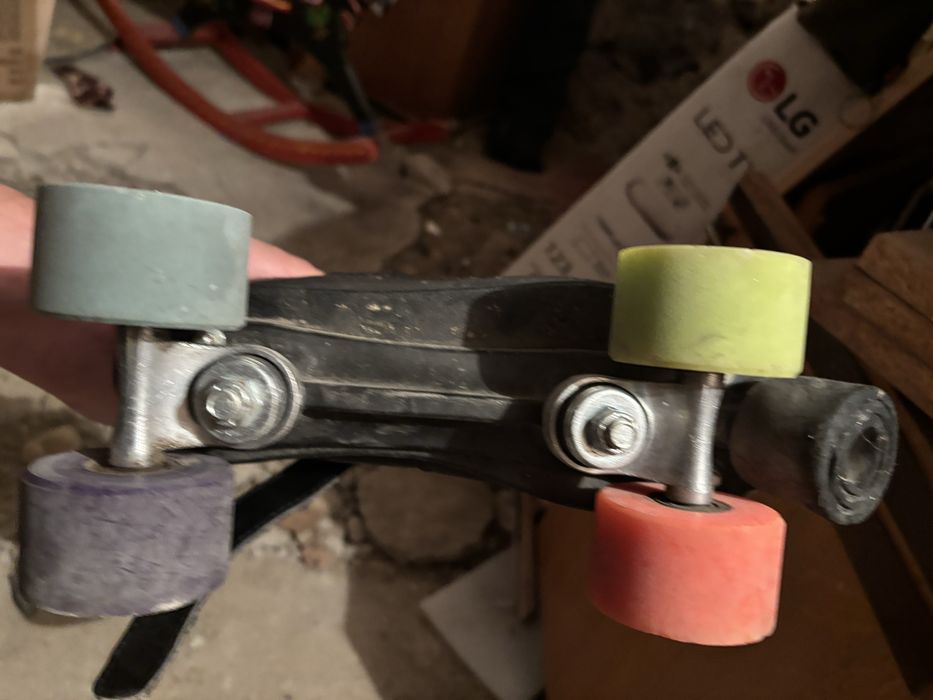 Продавам кънки почти нови