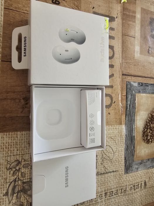 Căști Samsung Galaxy Buds Live