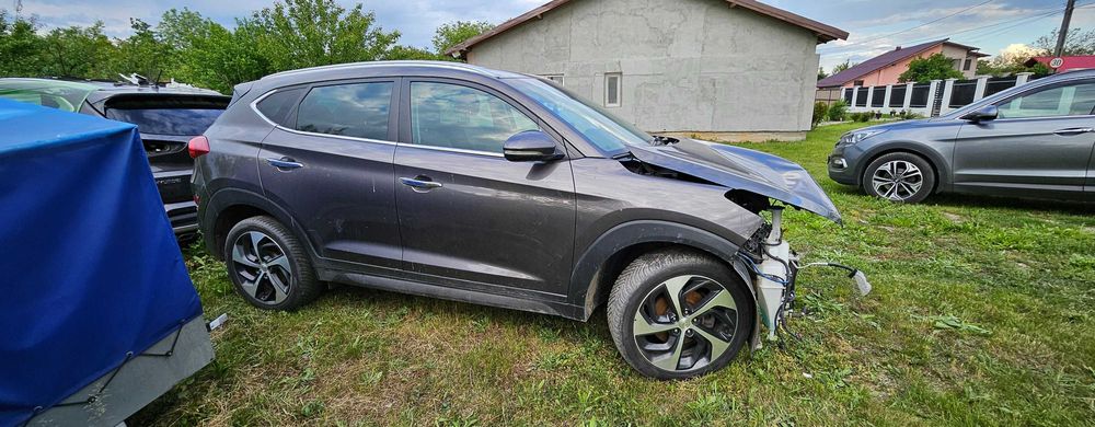 Se dezmembrează hyundai tucson 2017