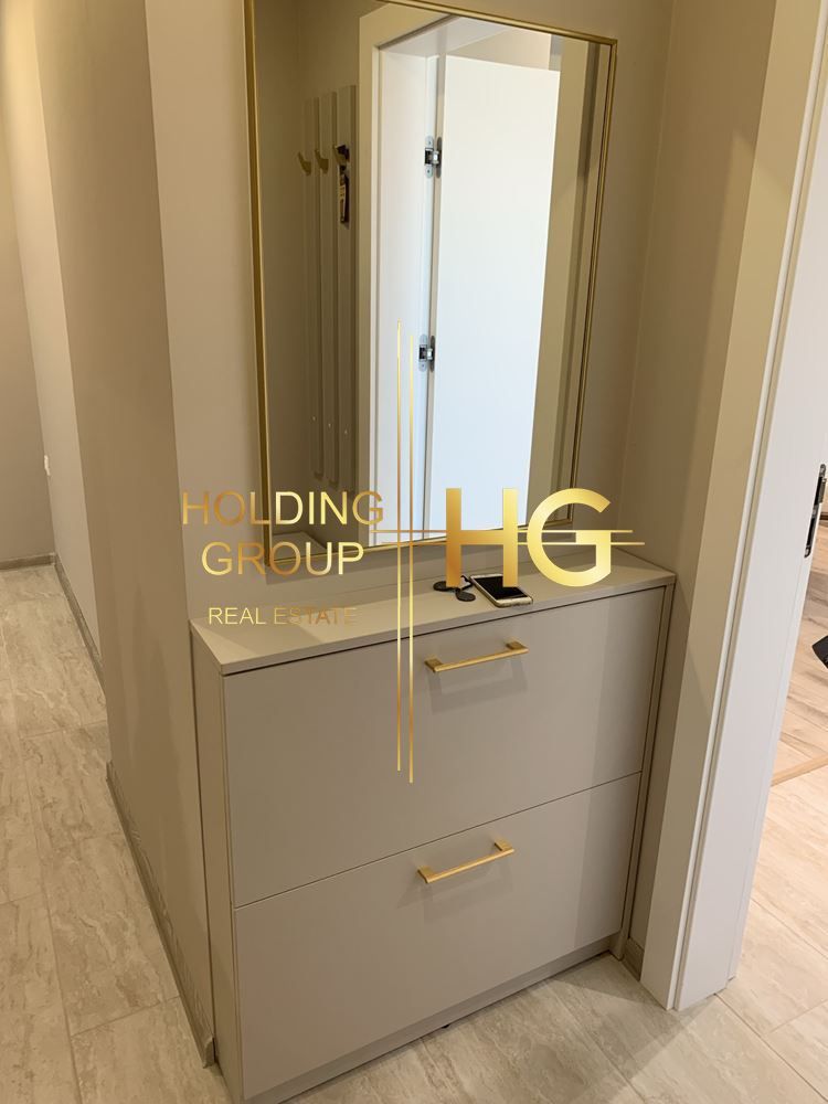 Продава се Тристаен апартамент в Варна, Бриз - 121 кв.м за 2686 €/кв.м - Снимка #6