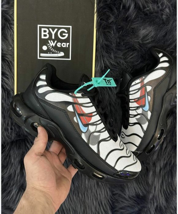 Унисекс обувки Nike air max Tn