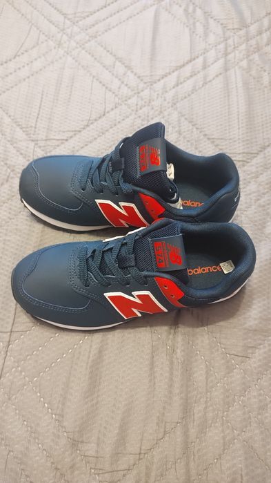 Чисто нови детски маратонки