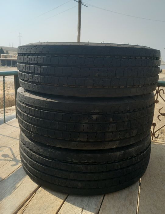 ISUZI BALON 215/75R17.5