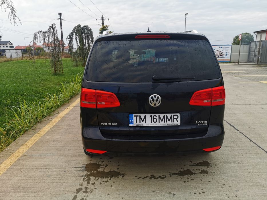 VW Touran 2.0 TDI Bluemotion 2014 140CP