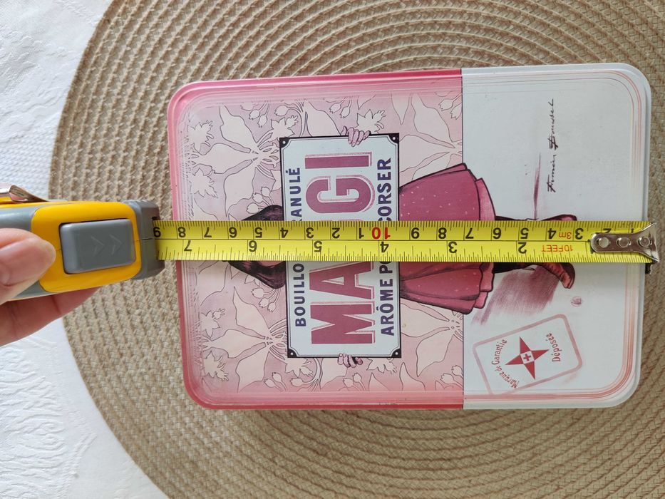 Нова метална кутия