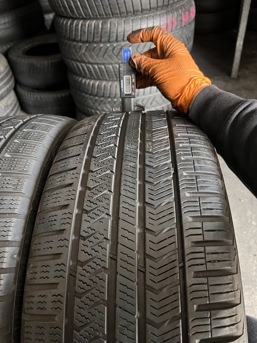 2 anvelope iarna 235/45/19 , Vredestein !