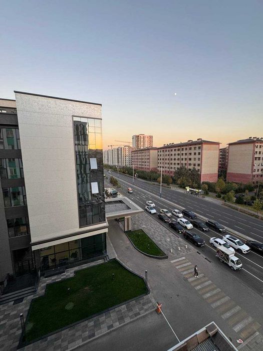 ПРОДАЕТСЯ КВАРТИРА! ЖК Green Park Ул.Махтумкули ор. Макро Яшнабадский!