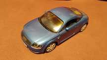 Macheta 1.18 Audi TT coupe Revell
