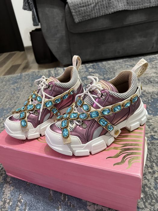 Sneakes Gucci Flashtrek