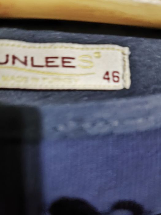 Женское платье чёрного цвета