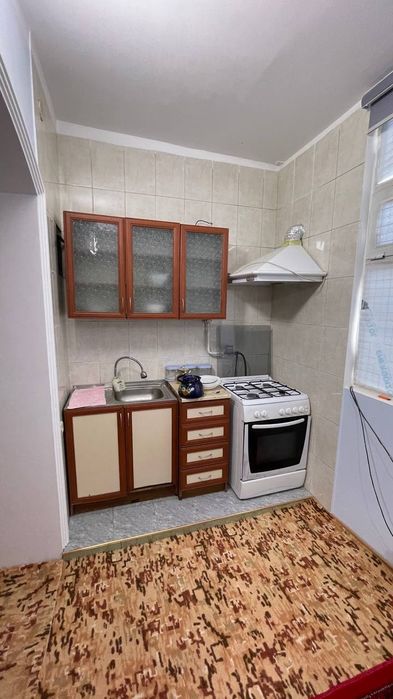 Qizlaga sheriklikka kv bor