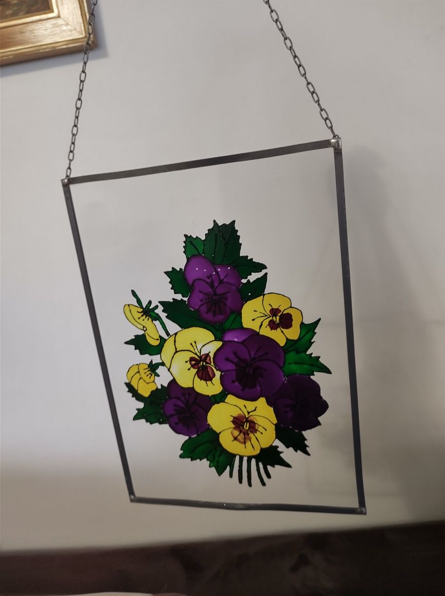 Tablou tip Tiffany panseluțe galbene si violet. 30 x 21 cm