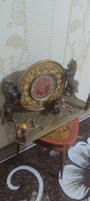 Часы ручной работы продам