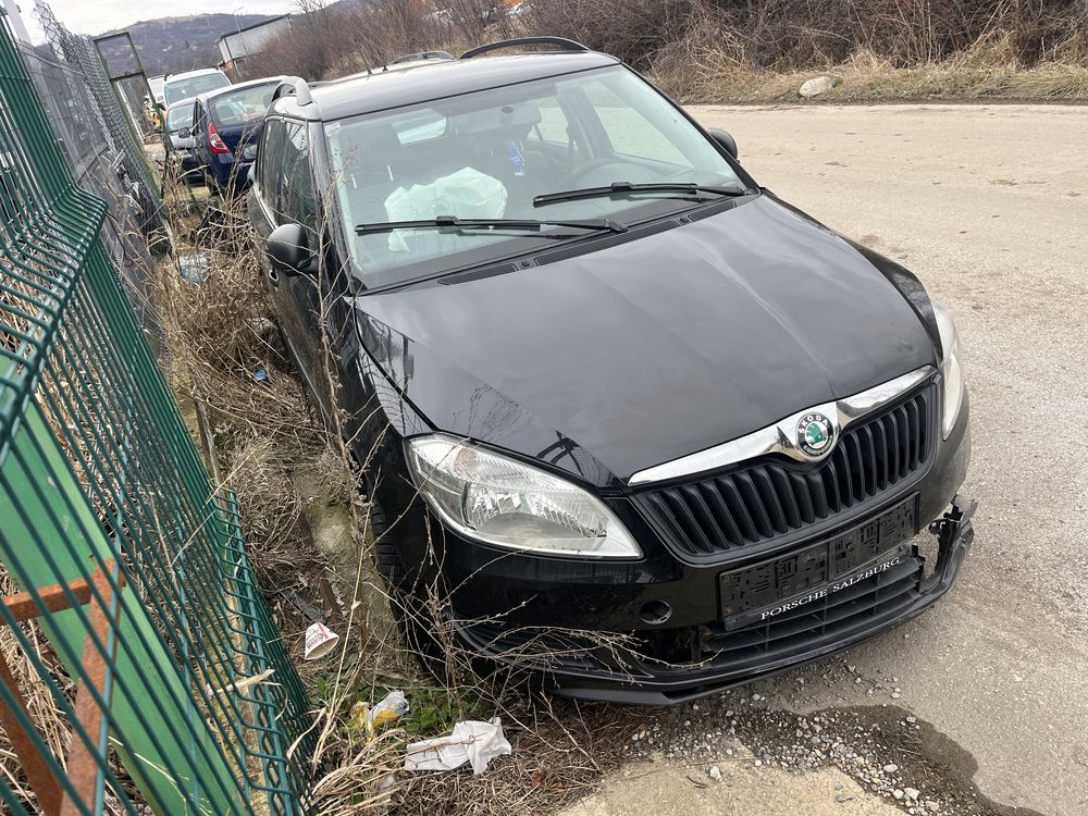 Skoda Fabia за части!!1.2 бензин 2011г