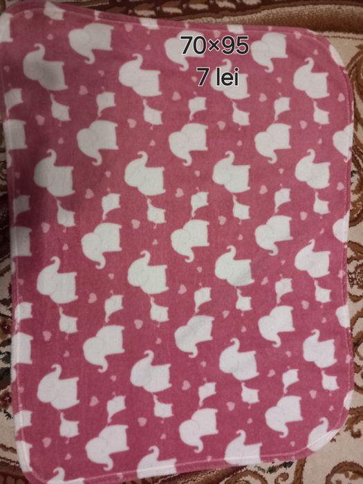 Haine și articole bebe