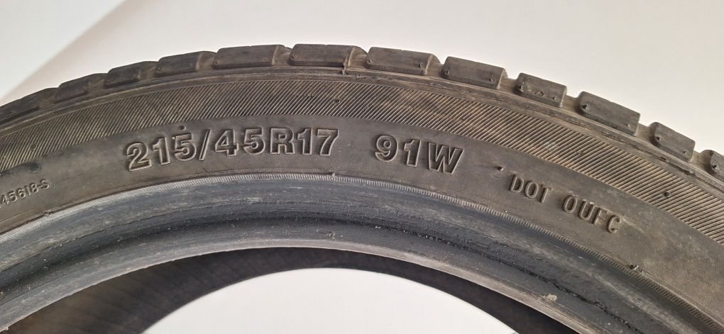 Лятна гума 215 45 17