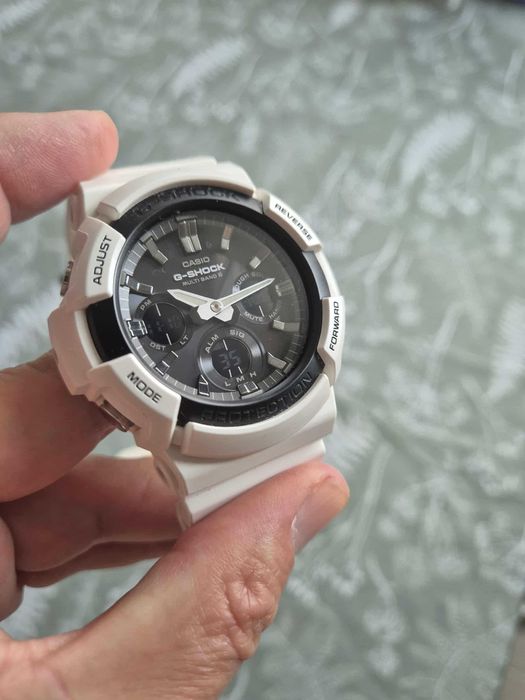 G-shok часовник  бял