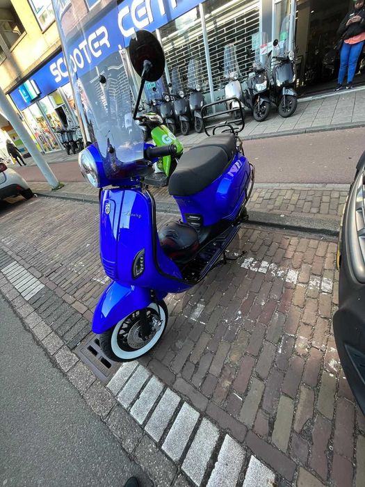 Scooter BTC Felice Luxury - Albastru | 2023 | Stare Excelentă
