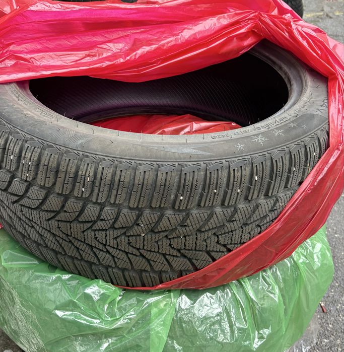 Anvelope Iarna 255 45 19