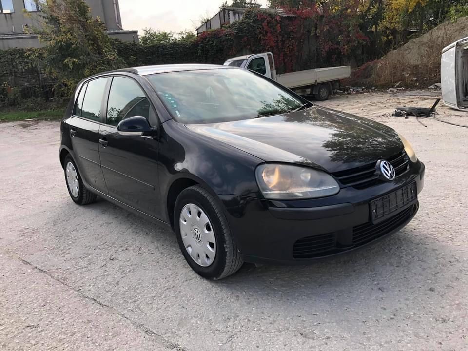 VW Golf V бензин, дизел Фолксваген Голф 5 ‘05г