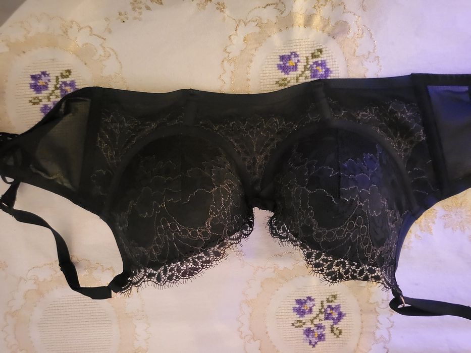 Дамски сутиен от Франция