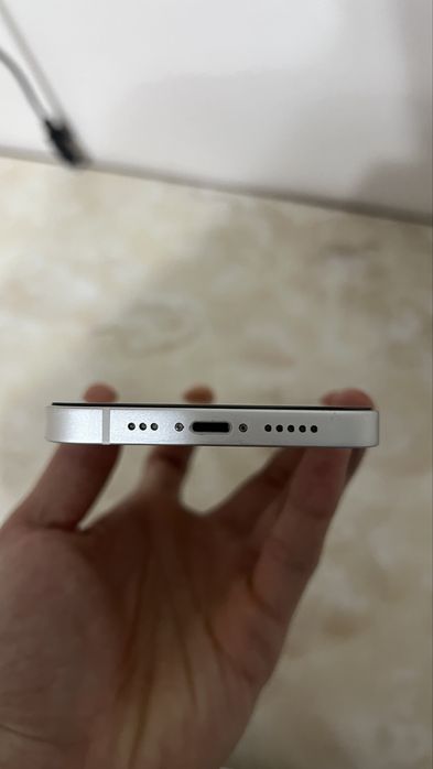 продам свой iphone 13