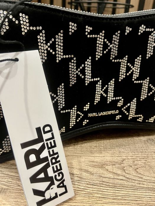 Чантата бижу на KARL LAGERFELD