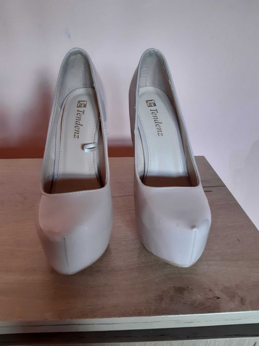 Обувки (официални) на ток дамски Temdenz, 35 номер