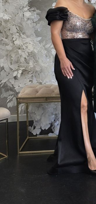 Rochie lunga cu corset