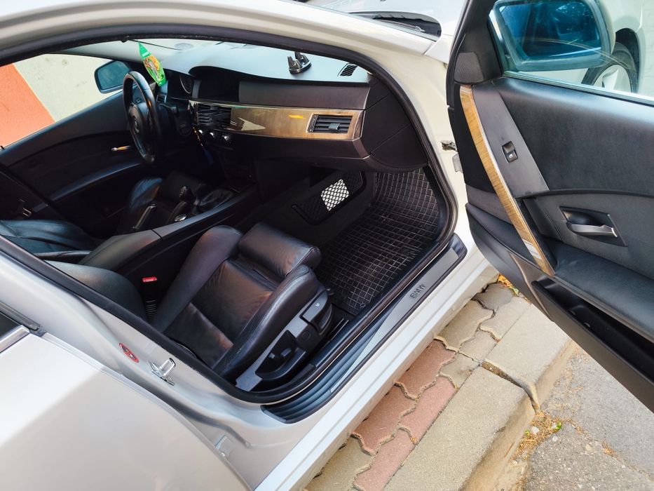 BMW E61 525D 177 CP, M Paket, Întreținută,Înm Ro,Revizii la zi