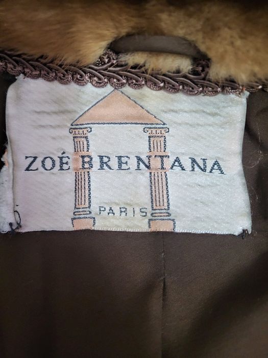 Vand haina de blana de vizon