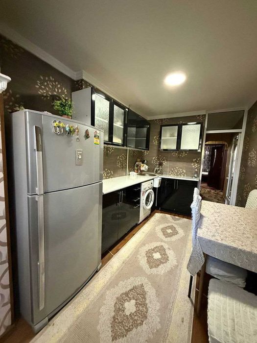 N.12098  Срочно!!!  Продаётся 3х комнатная квартира