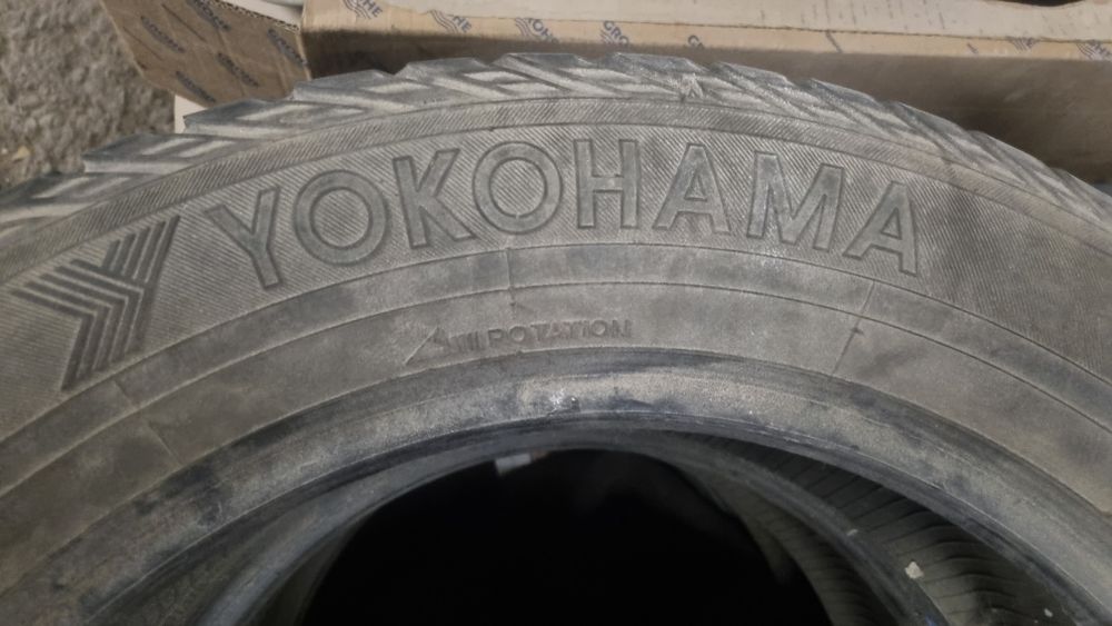 Зимние шины б/у Yokohama