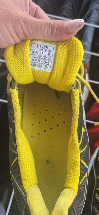 Asics nr 45 28.5 cm interior