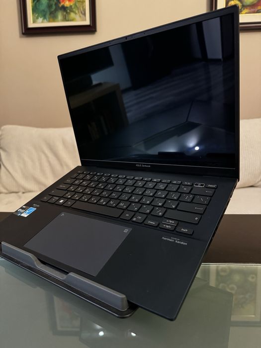 Asus Zenbook 14 OLED