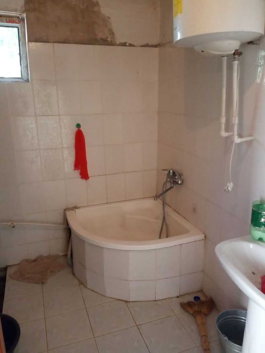 Жер жай арендага бериледи / Сдается в аренду дом