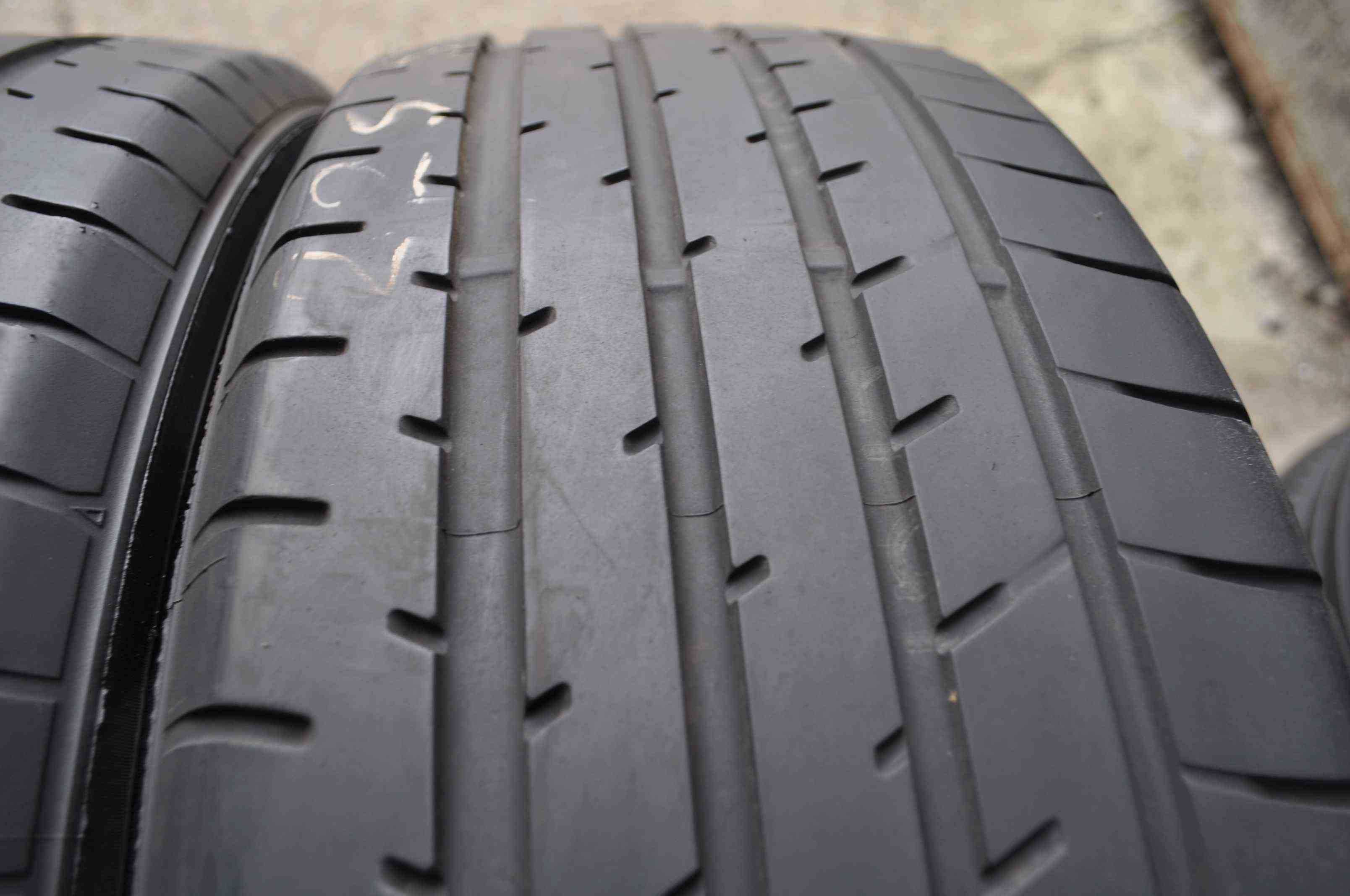 SET 4 Anvelope Vara 225/55 R19 TOYO Proxes R36 99V