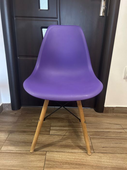 Vând scaune bucătărie